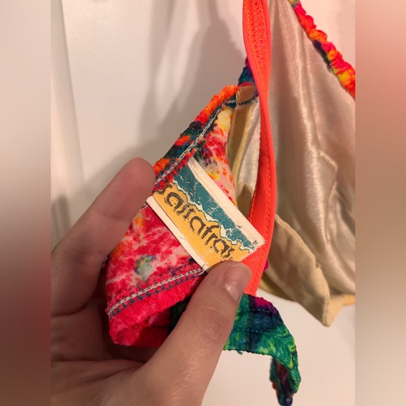 Vintage 80s/90s Sassafras Colorful Floral Bikini Top - Picture 6 of 8